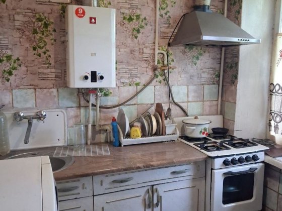 Продам 3-кімнатну квартиру в центрі м. Лубни