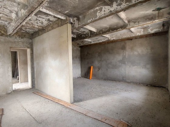 Продам 3-кімнатну квартиру. Пр-т Незалежності,5. Могилів-Подільський