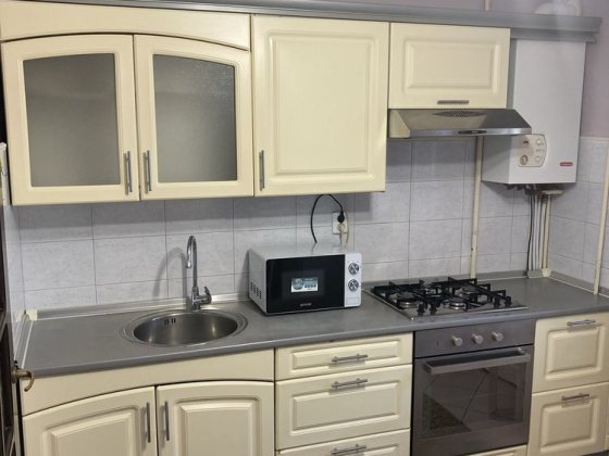 Квартира в Росвигові 3 кімнати 76кв метрів цегла Мукачеве