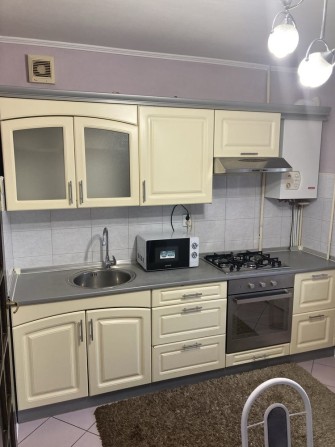 Квартира в Росвигові 3 кімнати 76кв метрів цегла - фото 1