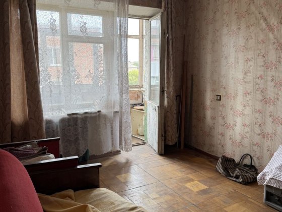 Продаж 3-х кімнатна квартира по Богдана Хмельницького Нежин