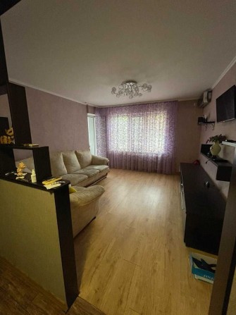 Продам 2-кімнатну квартиру в центрі Нетішина | 47,3 м² | 2 поверх - фото 1