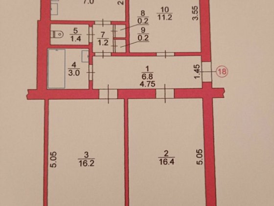 Продам квартиру 3 кімнати Сталінка 63.6 кв.м. Центр міста. Все окремо. Нововолынск
