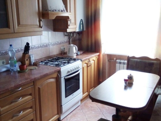 Продам 3-к. квартиру в центре с газовым автономным отоплением. Чешка, 2й этаж! Самар