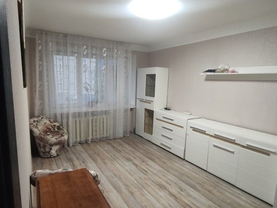 Продається 2х кімнатна квартира а центрі міста Самар