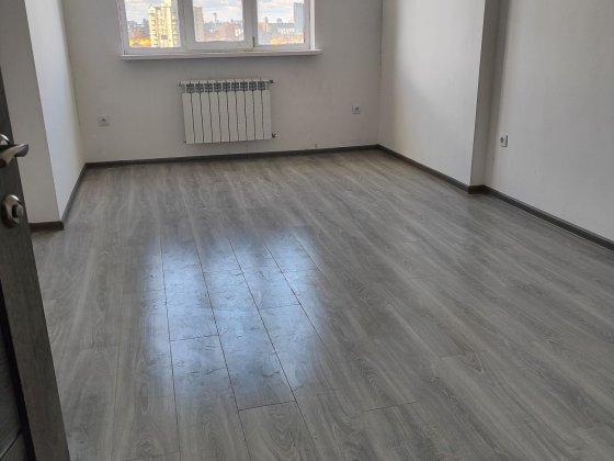 Продаж 3 кім кв Дніпровський р-н Обухів