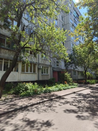 Продам 2-кімнатну квартиру в м Обухів, р-н Піщана - фото 1