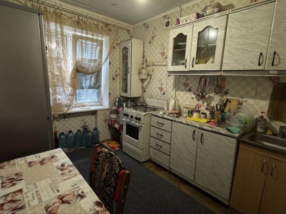 Продаж 2-х кім квартири , по вулиці В. Ковалівка , поверх 6/9 , квартира не кутова ,квартира житлова Самар