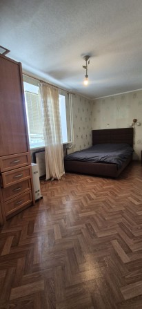 Прдається 2км. квартира на Площі Героїв - фото 1