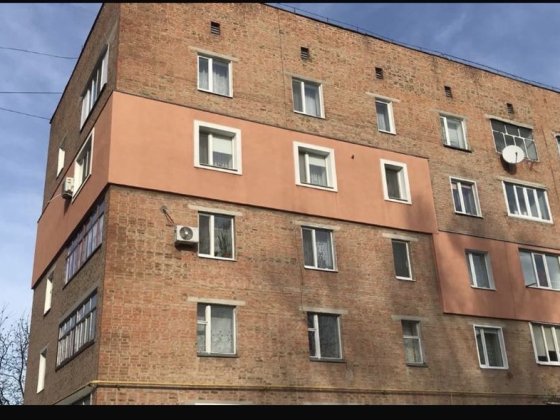 Продам 2-х кімнатну квартиру Прилуки