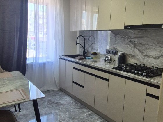 Продаж 2км квартира р-н літаку Самар