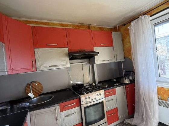 Продам 3-х комнатную квартиру , Центр (Евгена Панченка) Агенства не беспокоить !! Павлоград