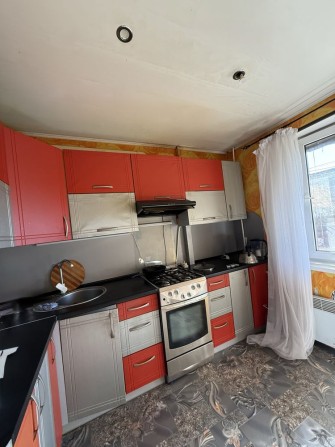 Продам 3-х комнатную квартиру , Центр (Евгена Панченка) Агенства не беспокоить !! - фото 1