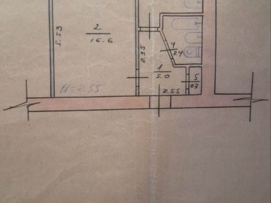 Продам 1-кімнатну квартиру, вул. Ярмаркова, центр, цегляний будинок, 32,4 м² Прилуки