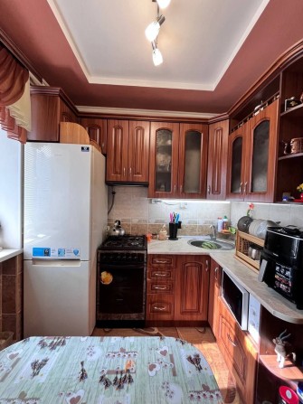 Продам двокімнатну квартиру в центрі міста - фото 1