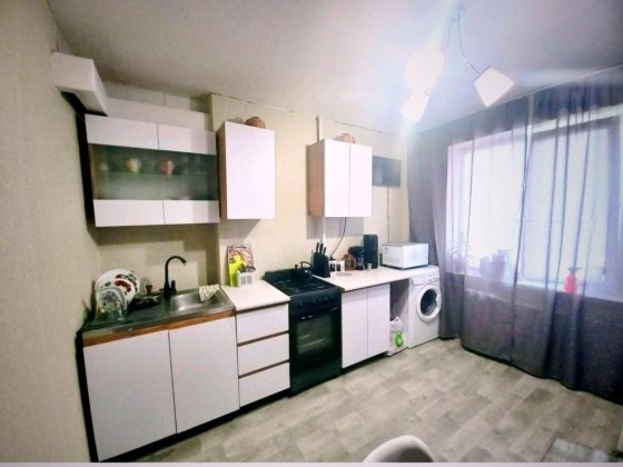 Продам 3-х Чешку.В Районе налоговой. Самар