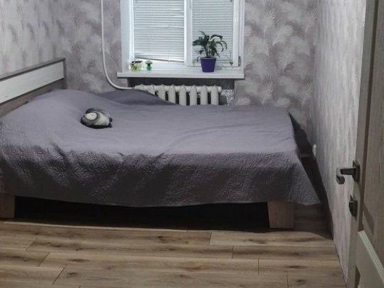 Центр, ул. Соборная,121,, 3-к квартира с ремонтом Павлоград