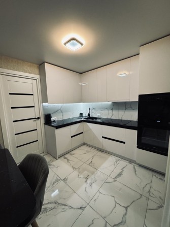 Продам 3к. квартира Павлоград (ПЗТО) - фото 1