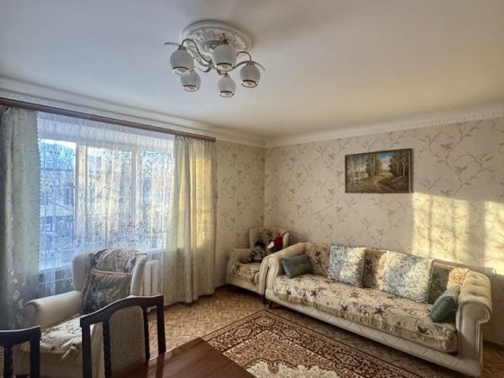Продам 3х кімнатну квартиру. Самар