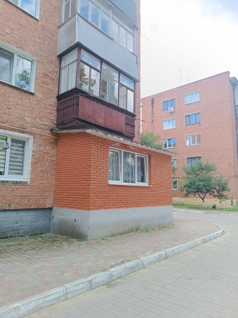 3-х     -квартира   в  ідеальному місці -навпроти  --Будинку  культури - фото 1