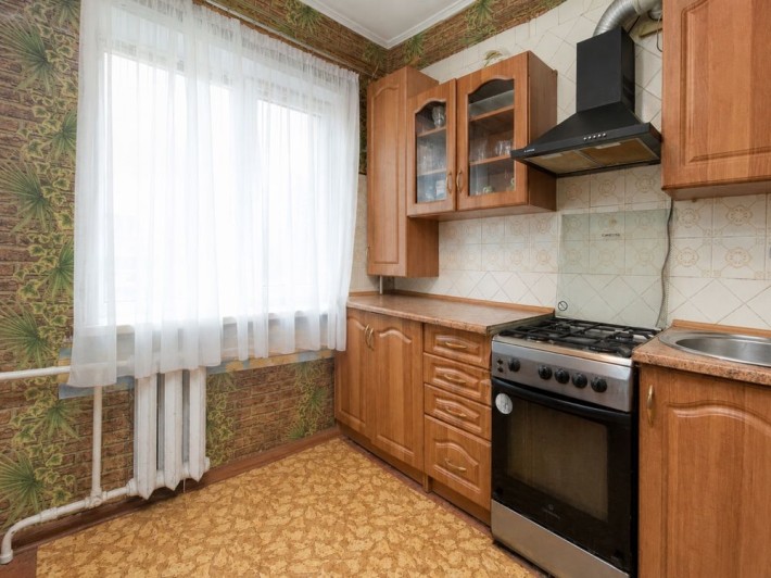 Продаж 2к квартири, м. Українка - фото 1