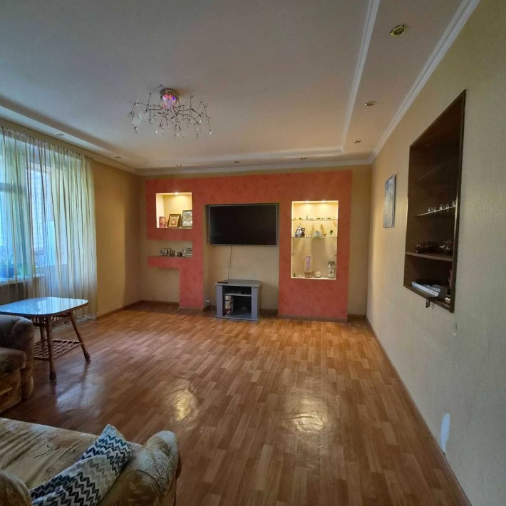 3-кімнатна квартира вул.І.Гонти - фото 1