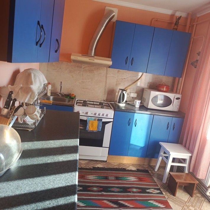 Продається в центрі міста 4х кімнатна квартира. - фото 1