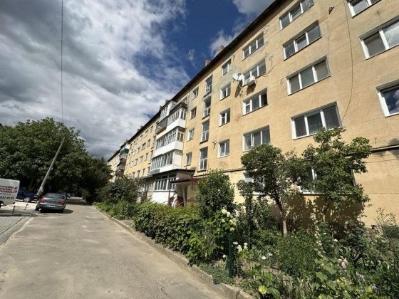 Продається 3 кімнатна квартира в Трускавці !Під ремонт! Трускавец