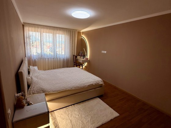 Продається затишна 3-ох кімнатна квартира в місті Хуст вул. Пирогова 4 Хуст