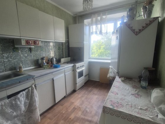 Двокімнатна квартира на 3 поверсі! Шептицький
