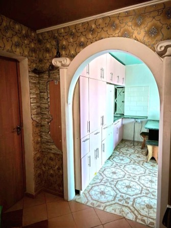 Продається тепла та світла 2-кімнатна квартира в Шостці — ідеальний варіант для молодої сім'ї! - фото 1