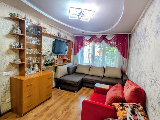 Затишна 1-к квартира 30 м² у районі ЗаготЗерно Шепетовка