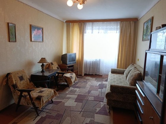Продам 2-х кімнатну квартиру Чугуїв Чугуев