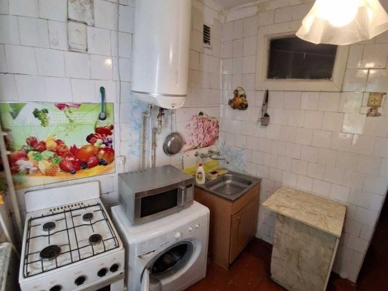 Продам 3-х комнатную квартиру в Чугуеве Чугуев