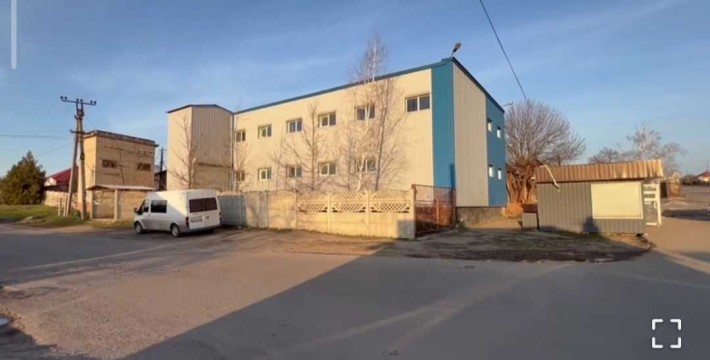 Продам здание в Чугуеве - фото 1
