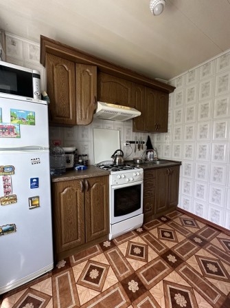 ПРОДАМ! 2-кім.квартиру на пр-ті Космонавтів - фото 1