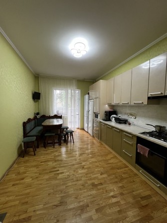 Продаж 3-кімнатної квартири - фото 1