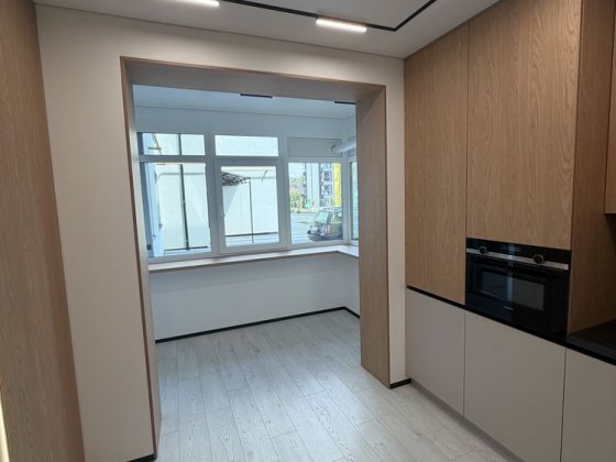 Продаж квартири з дизайнерським ремонтом Клавдиево-Тарасово