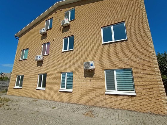 Продам  2 ком квартиру Слобожанское