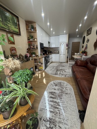 Продается квартира ЖК Брама 5 этаж ул Семейная 5 - фото 1