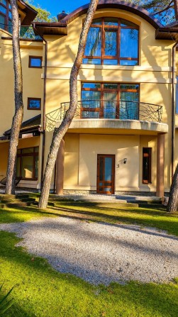 ПРОДАМ ексклюзивну 4-кімнатну квартиру з власною терасою в котеджному містечку «ШИШКІНО», с.Орлівщин - фото 1