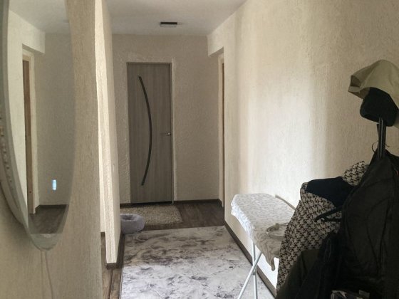Продам 3-х комнатную квартиру Синельниково