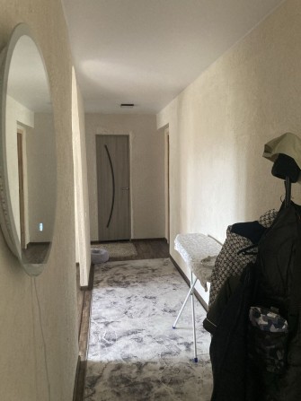 Продам 3-х комнатную квартиру - фото 1