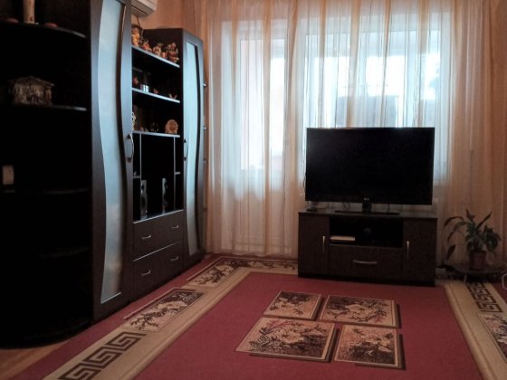Продам 3-х кімнатну квартиру Слобожанское