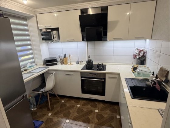 Продам 2 к квартиру Червоний камінь Степное