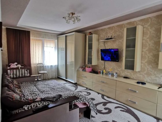 Продається квартира як будинок Свалява