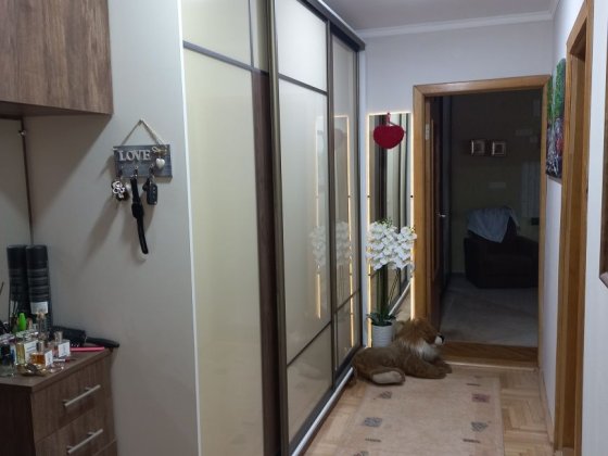 Продаєть 2 кімнатна квартира Свалява