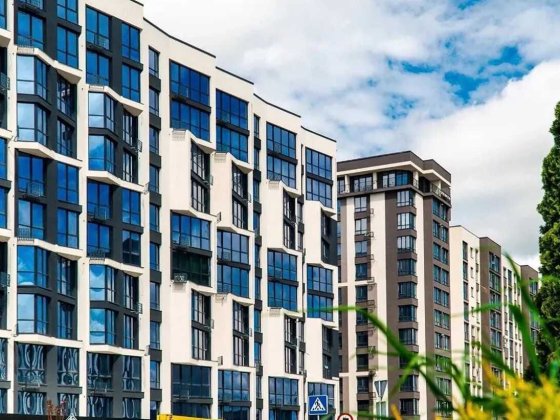 Готова однокімнатна квартира біля річки Угорники