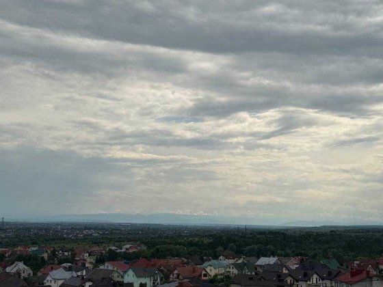 Терміновий продаж 1-кімнатної квартири з функціоналом двокімнатної Угорники