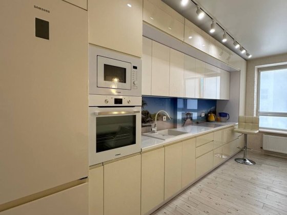 Продам трикімнатну квартиру ЖК Калинова Слобода Крихівці